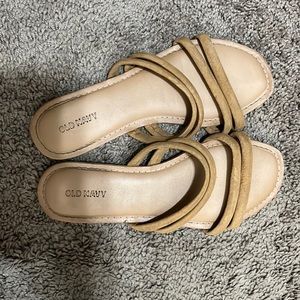Summer strappy sandal